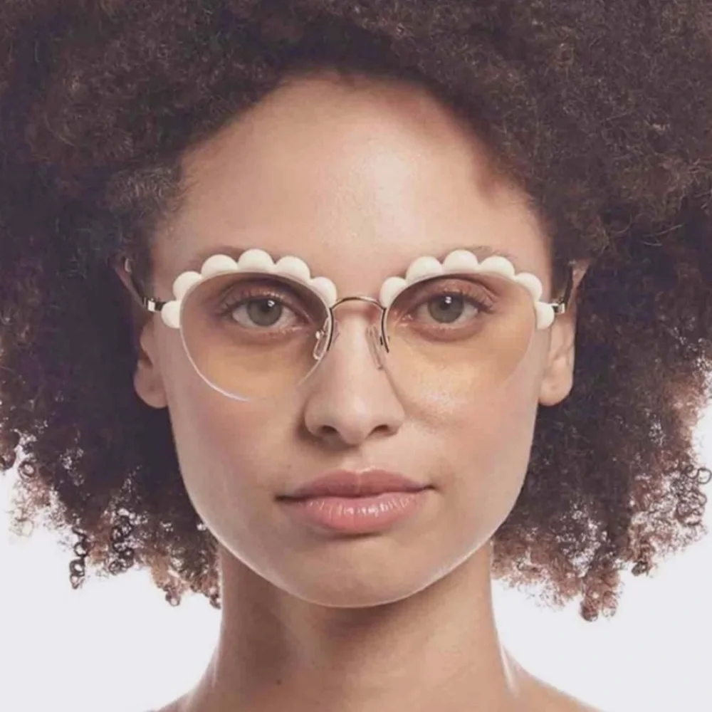 NEW The Book Club Shady Flattering's A Cover Blue Light Glasses Ivory
